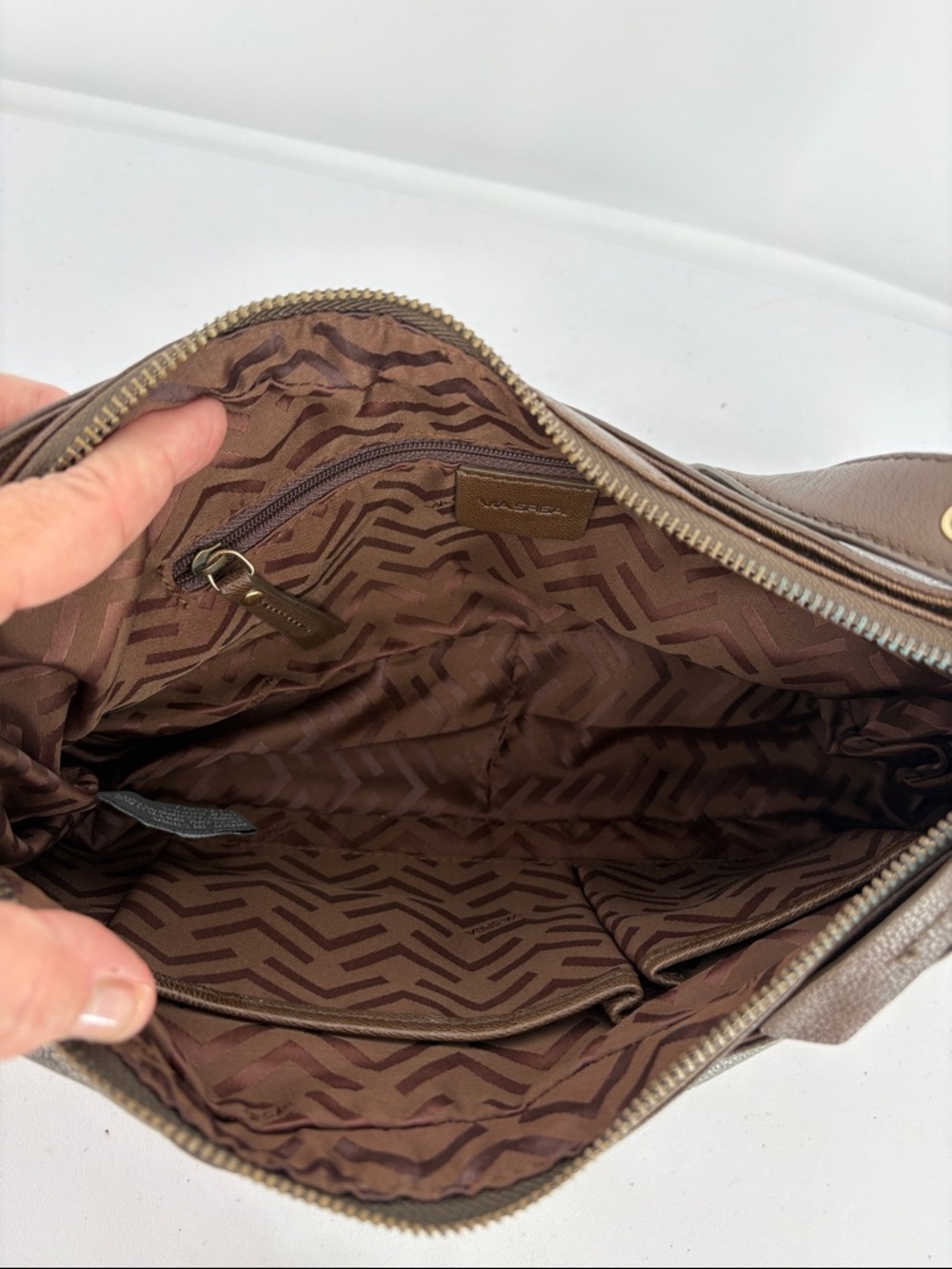 🎪 Via Spiga Dark Brown goat Napa Leather Shoulder Bag with Gold Hardware - Picture 10 of 16